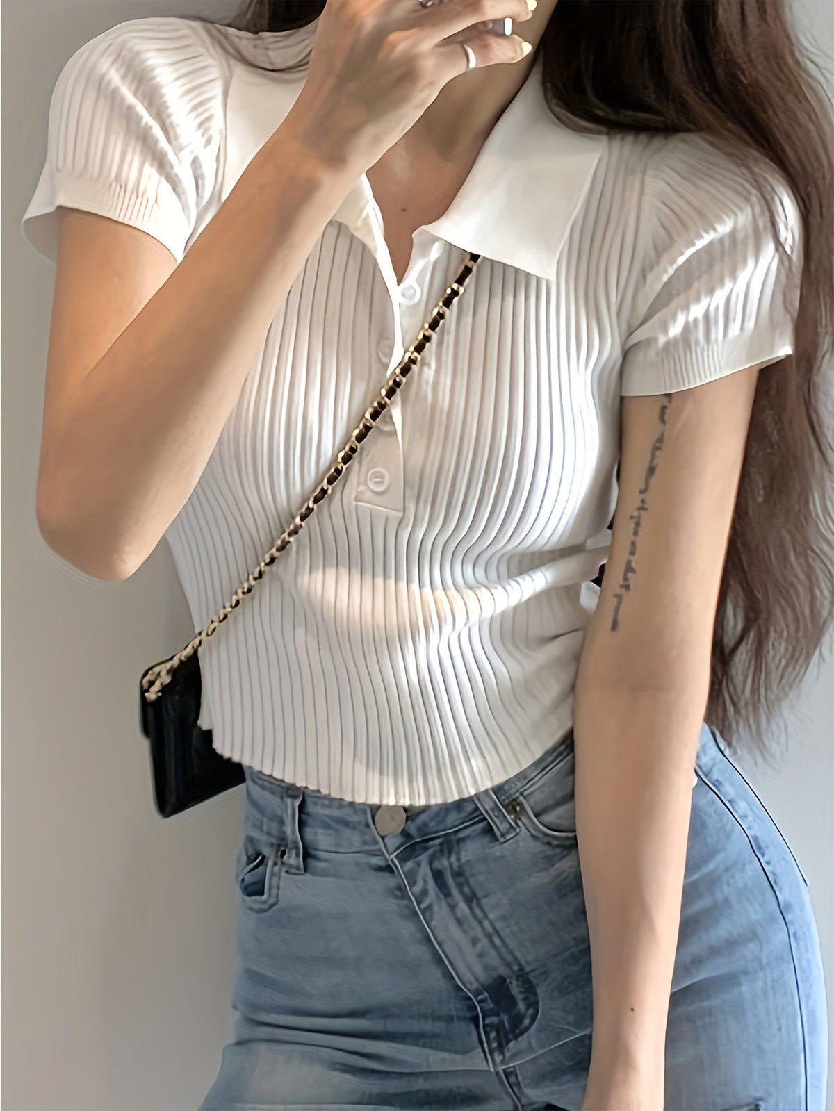 Tahlia Sheppard | Ribbed Knit V-Neck Top For Women