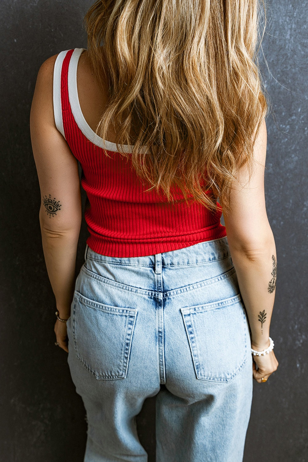 Marnie Calloway | Ribbed Contrast-Trim Tank Top For Women